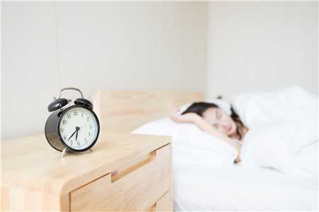 月经期间嗜睡正常吗 经期想睡觉是正常的吗？